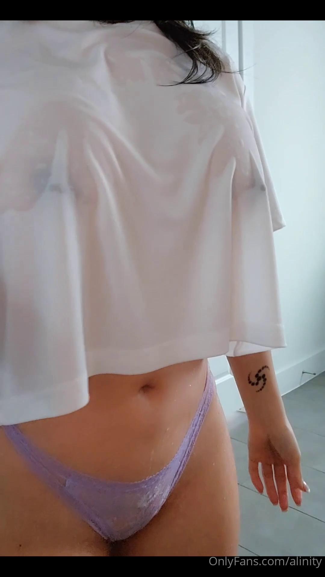 alinity_nude_nipple_wet_t-shirt_onlyfans_video_leaked-amlbwo