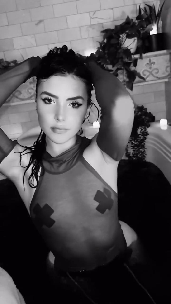 andrea_botez_nipple_pasties_wet_bodysuit_video_leaked-auikem