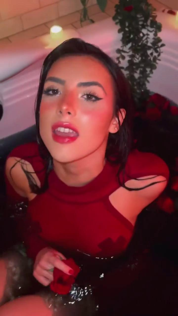 andrea_botez_nipple_pasties_wet_bodysuit_video_leaked-cvvhaz