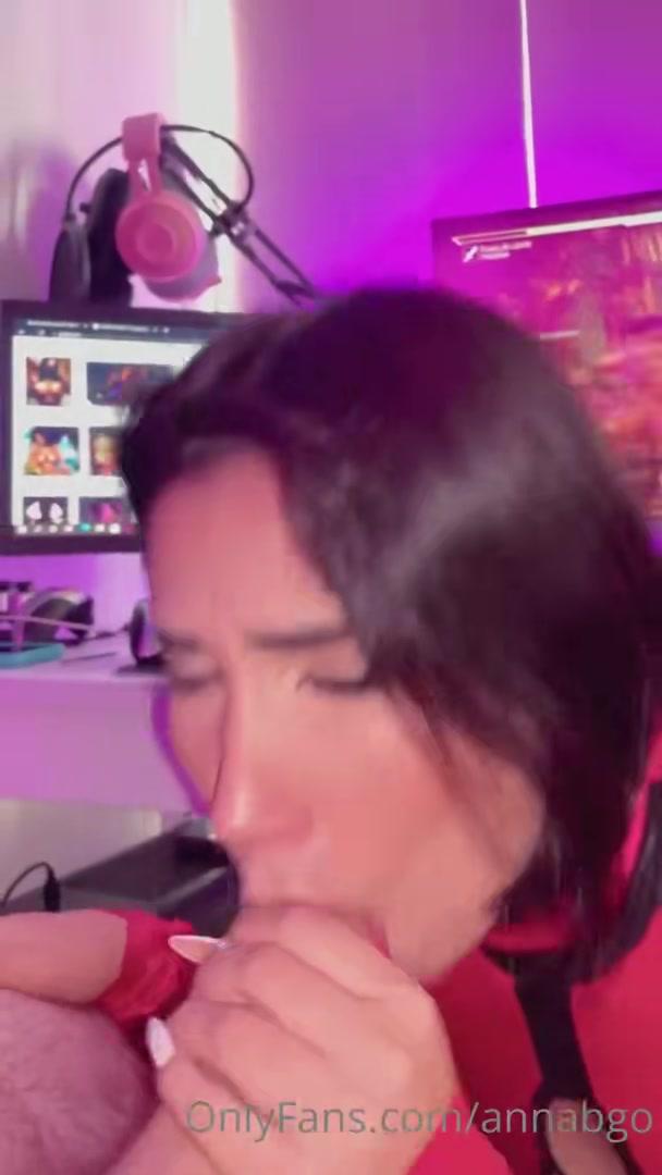 annabgo_cosplay_pov_blowjob_onlyfans_video_leaked-kzubiv