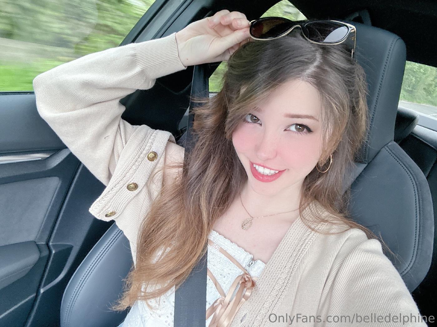 belle_delphine_casual_car_selfies_onlyfans_set_leaked-qvruuw
