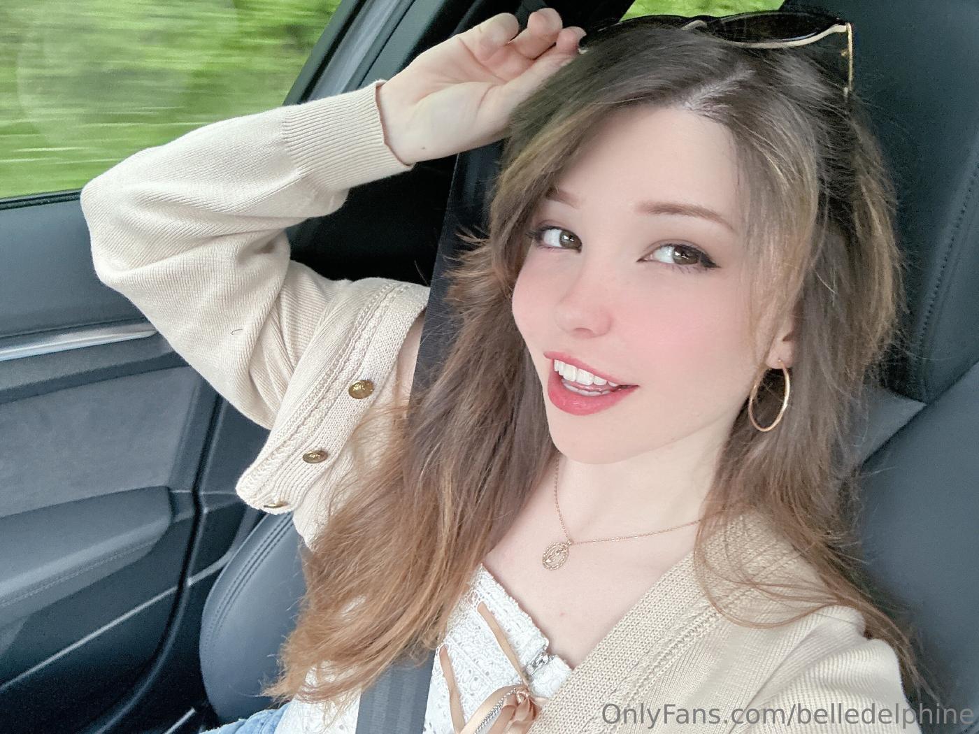 belle_delphine_casual_car_selfies_onlyfans_set_leaked-wrzjks