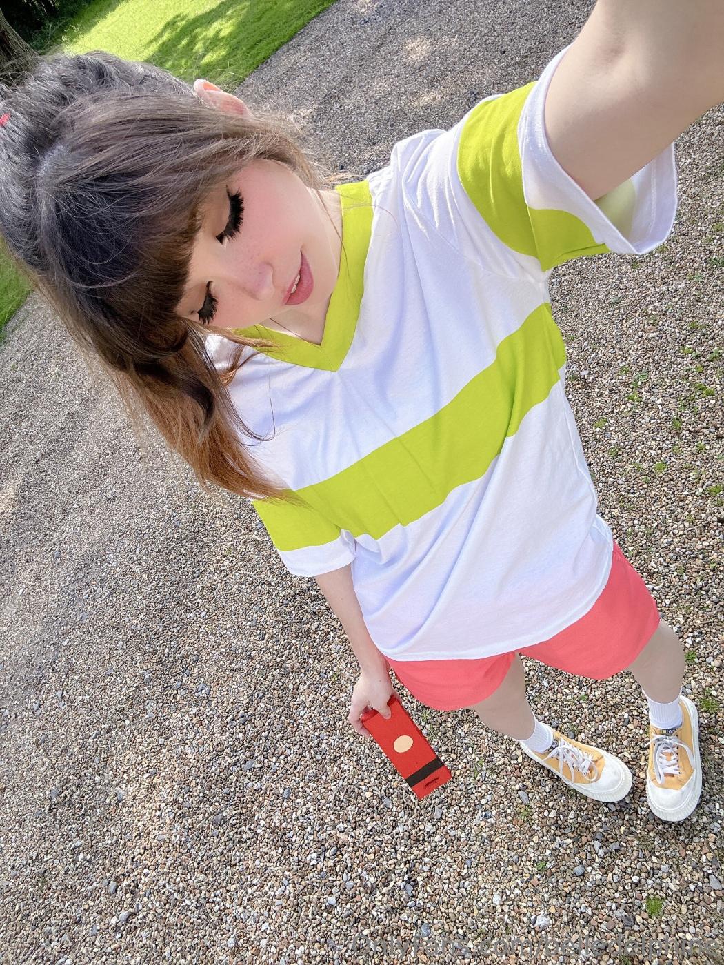 belle_delphine_chihiro_cosplay_onlyfans_set_leaked-vlyqay