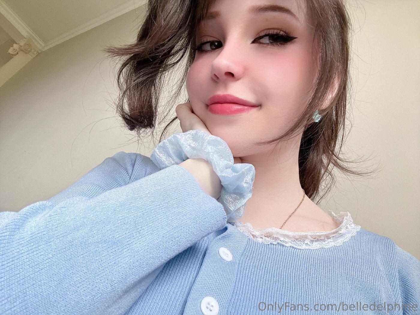 belle_delphine_cute_casual_outfit_onlyfans_set_leaked-wdmjlb