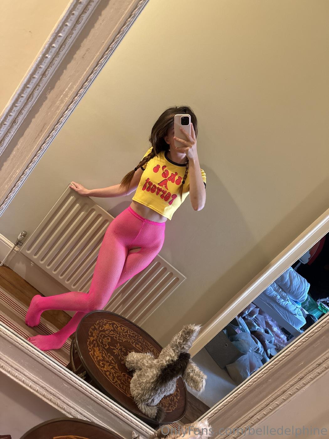 belle_delphine_nude_pervert_shirt_onlyfans_set_leaked-tzrsco