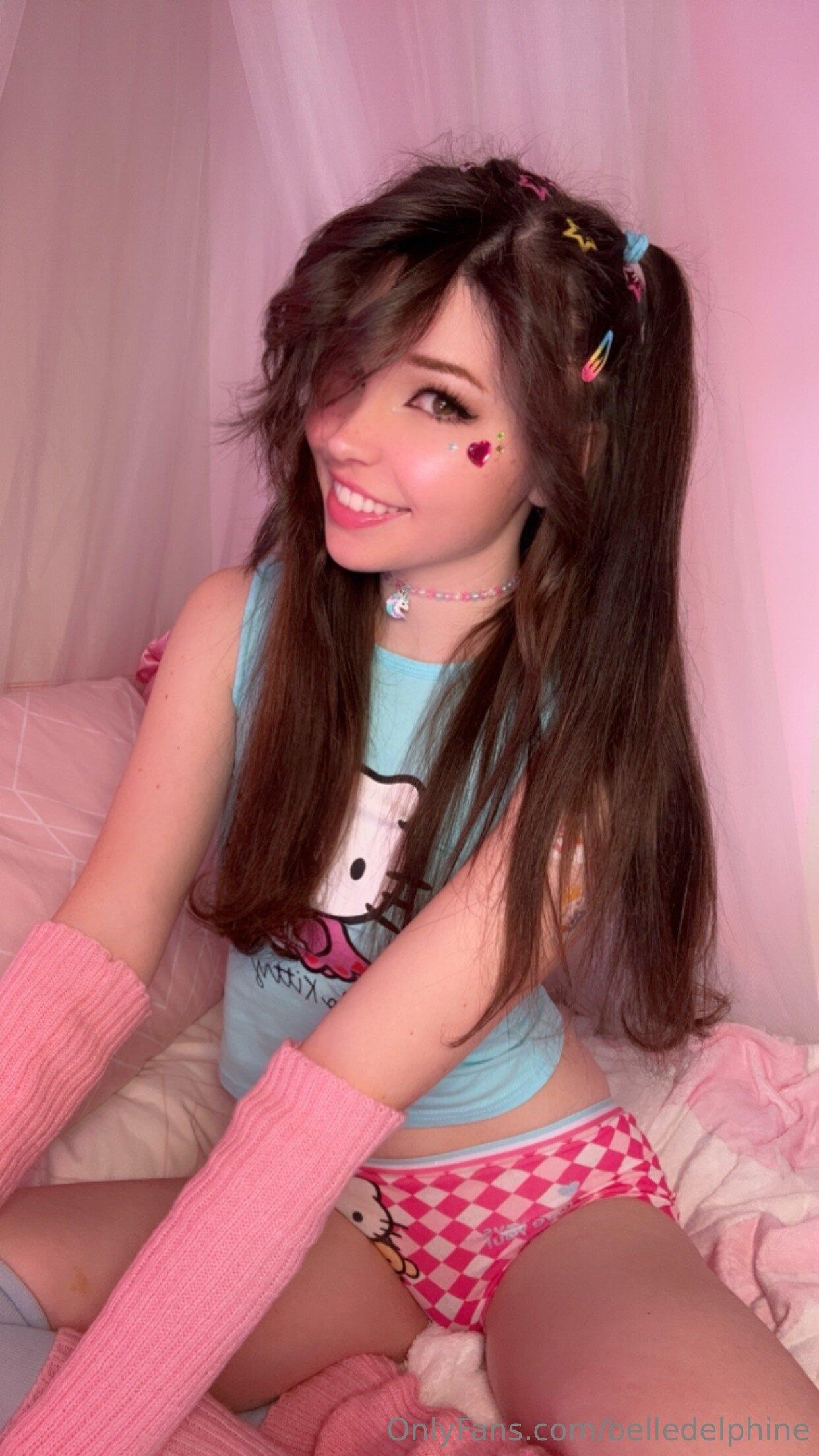belle_delphine_sexy_hello_kitty_onlyfans_set_leaked-gjffdi