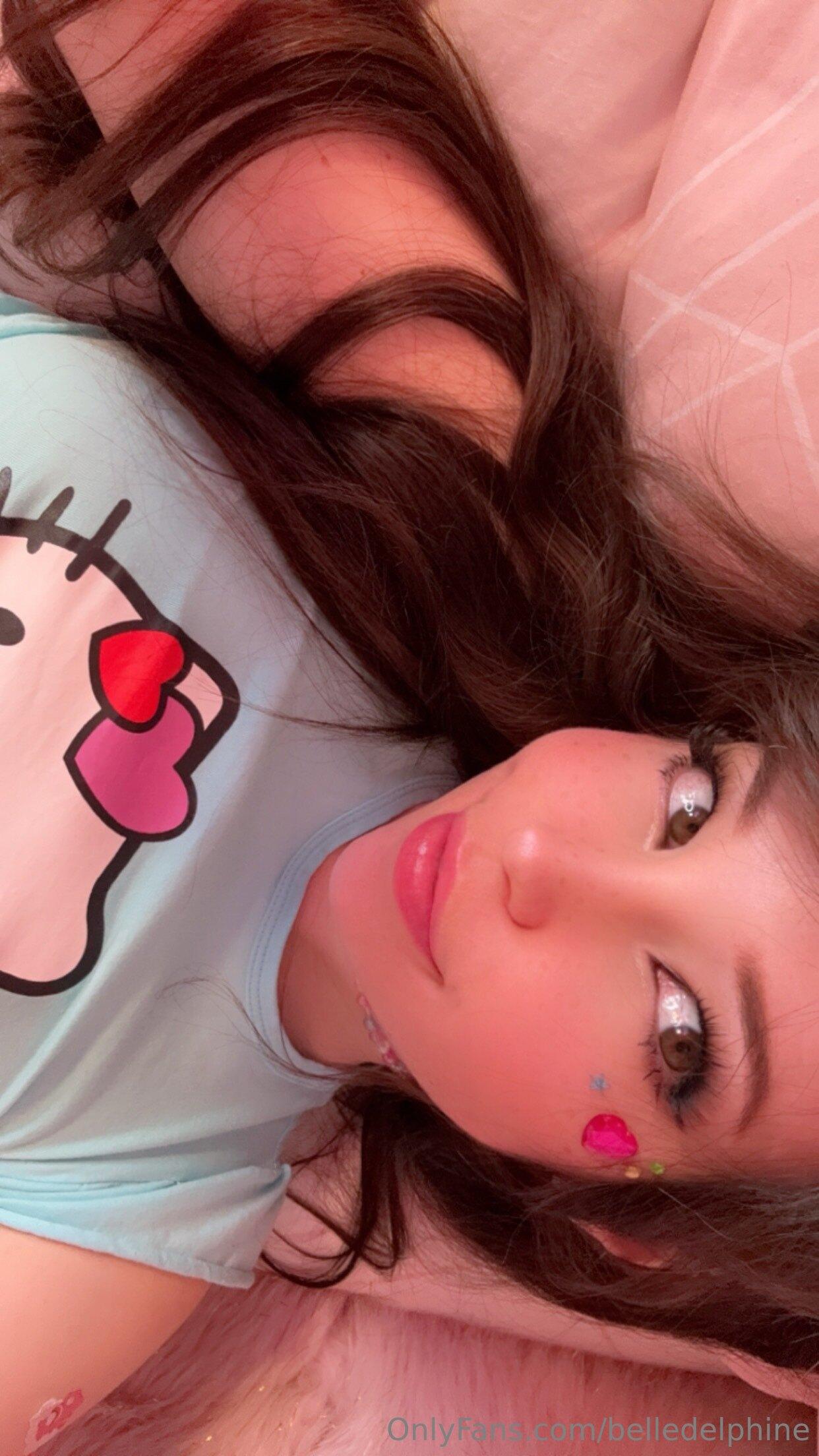 belle_delphine_sexy_hello_kitty_onlyfans_set_leaked-wsdion