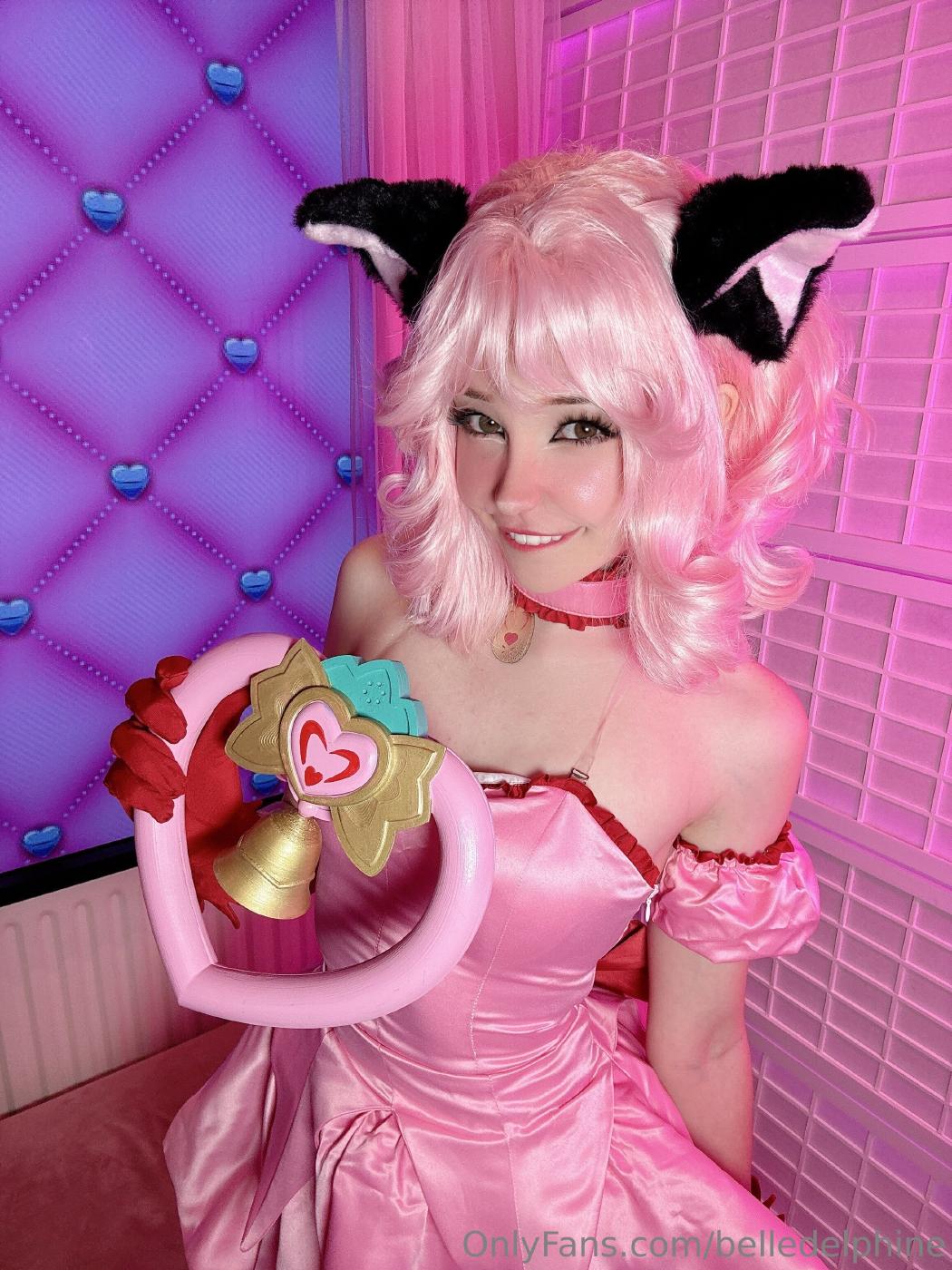 belle_delphine_sexy_ichigo_momomiya_cosplay_onlyfans_set_leaked-mrpssc