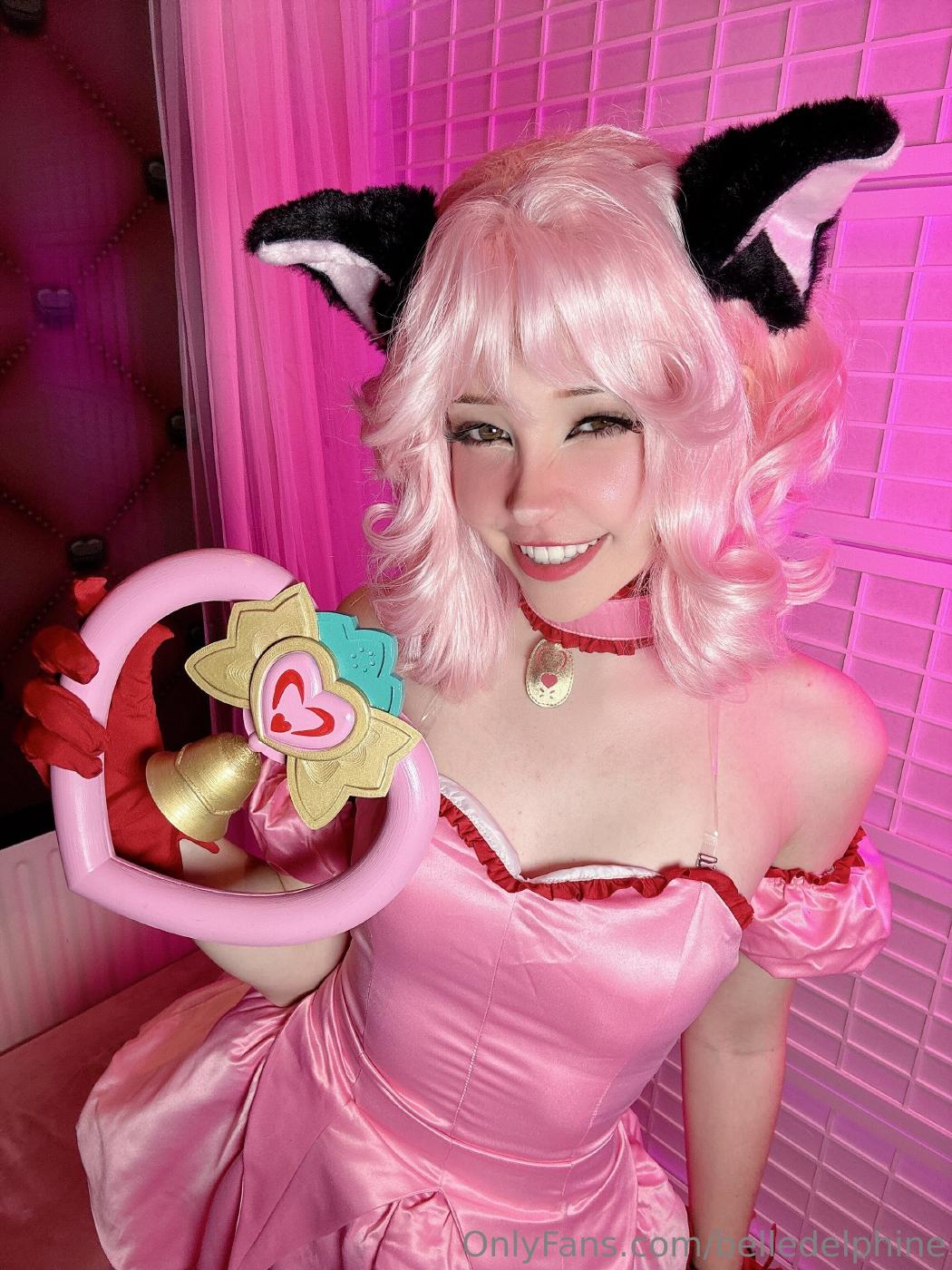 belle_delphine_sexy_ichigo_momomiya_cosplay_onlyfans_set_leaked-sjwvwj