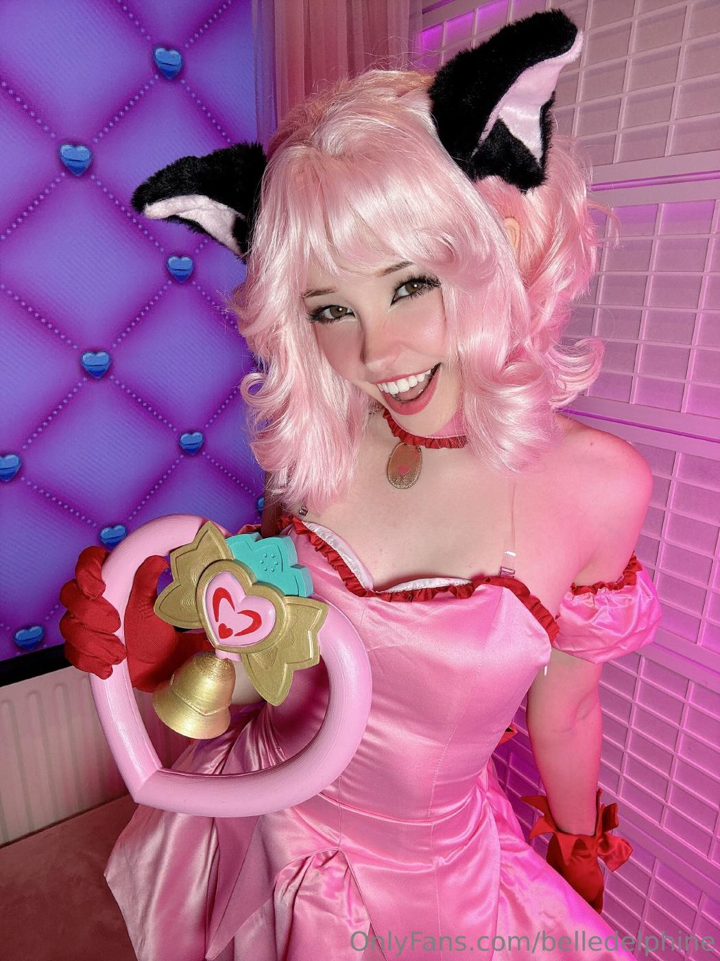 belle_delphine_sexy_ichigo_momomiya_cosplay_onlyfans_set_leaked-tyvudl