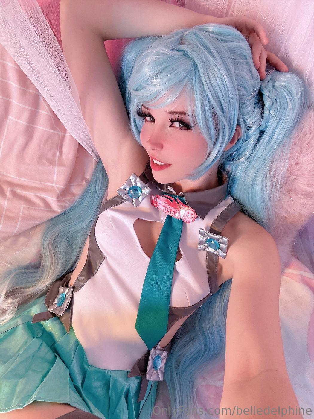 belle_delphine_sexy_miku_cosplay_onlyfans_set_leaked-ekofjy