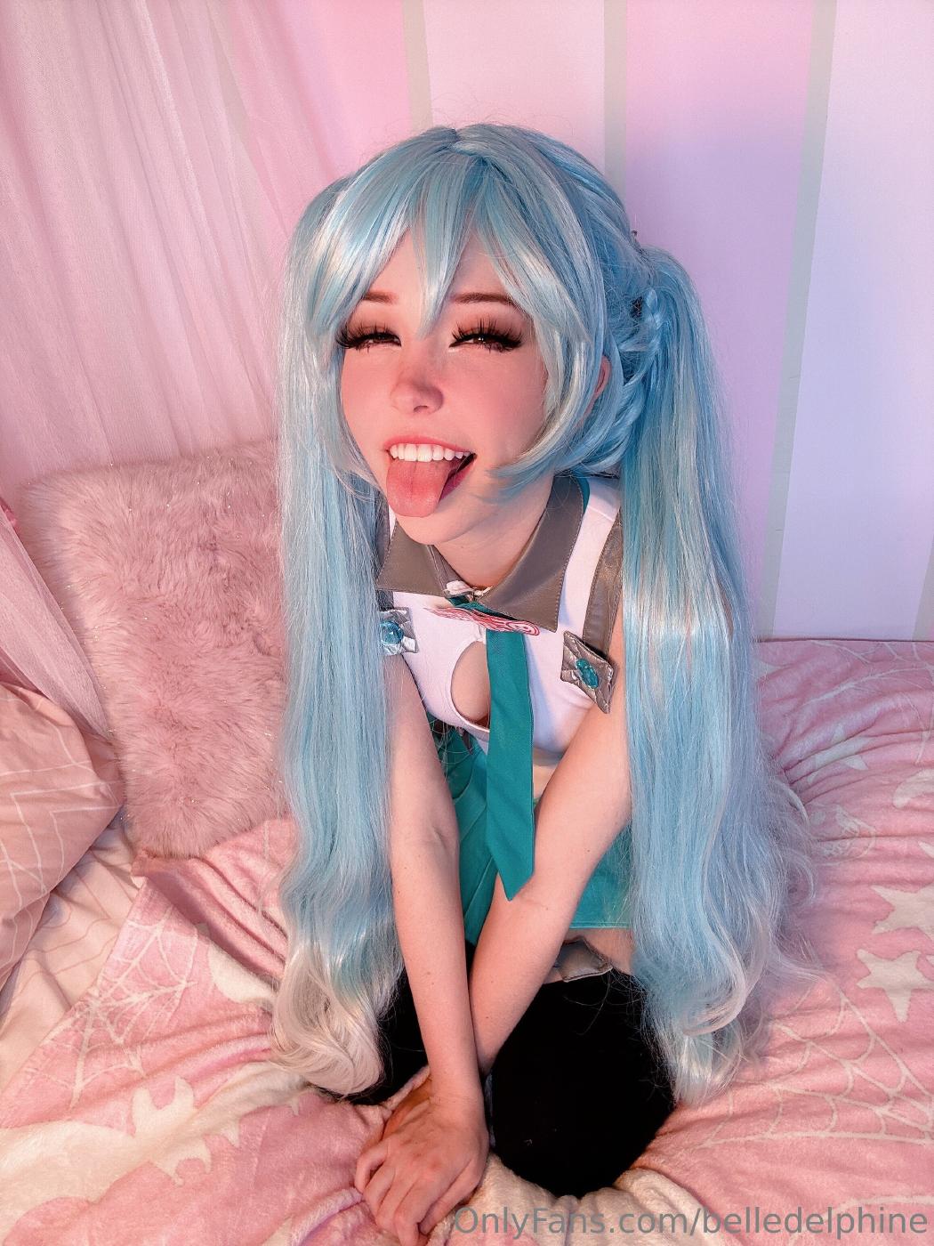 belle_delphine_sexy_miku_cosplay_onlyfans_set_leaked-geyxch