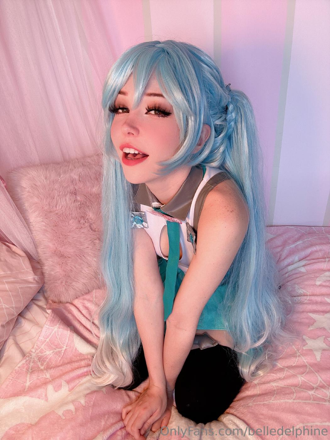 belle_delphine_sexy_miku_cosplay_onlyfans_set_leaked-xzpodr