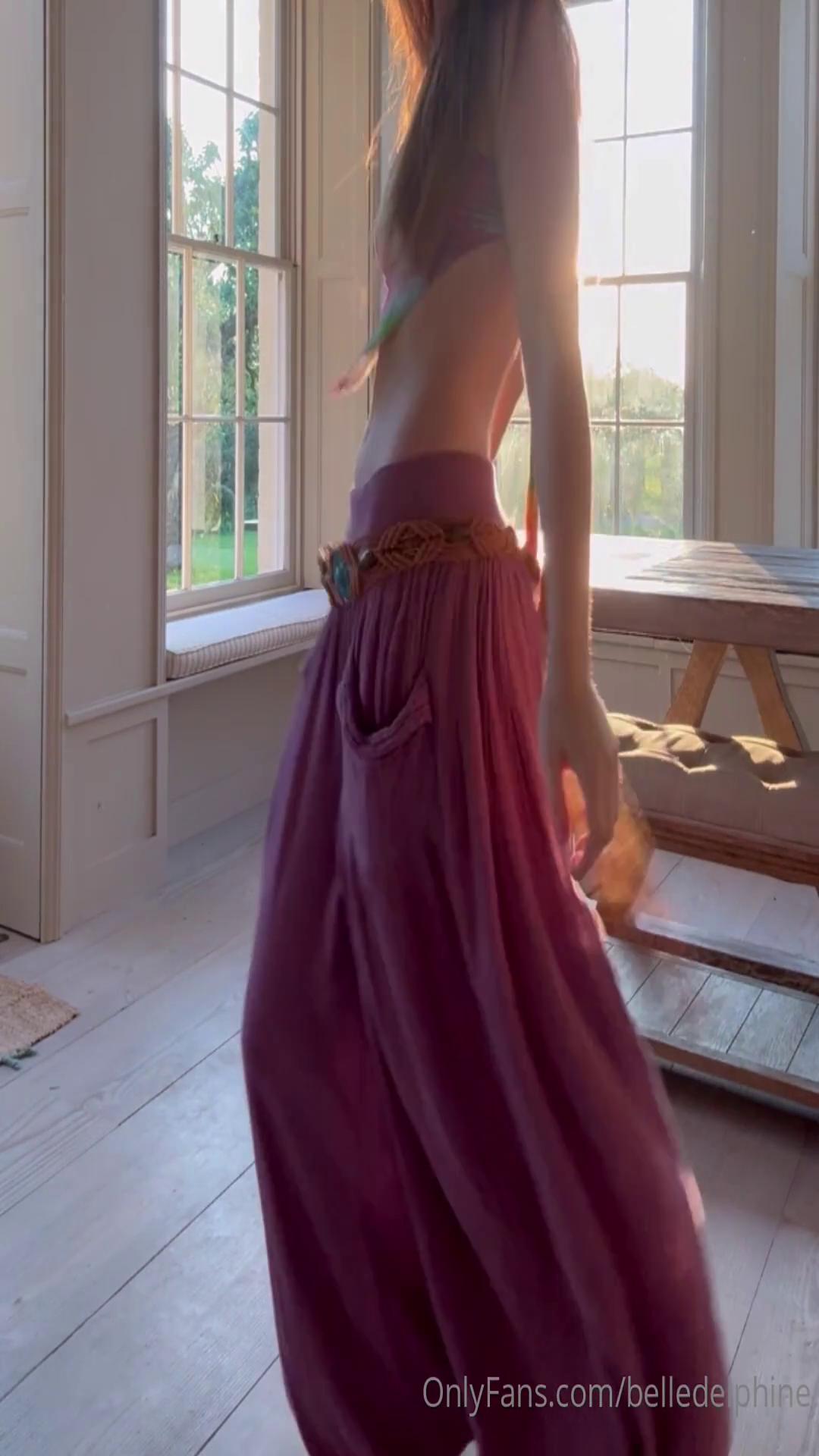 belle_delphine_sexy_silly_dancing_onlyfans_video_leaked-wucuer