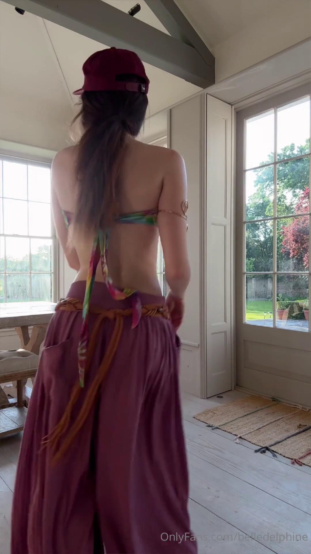 belle_delphine_sexy_silly_dancing_onlyfans_video_leaked-wuevri
