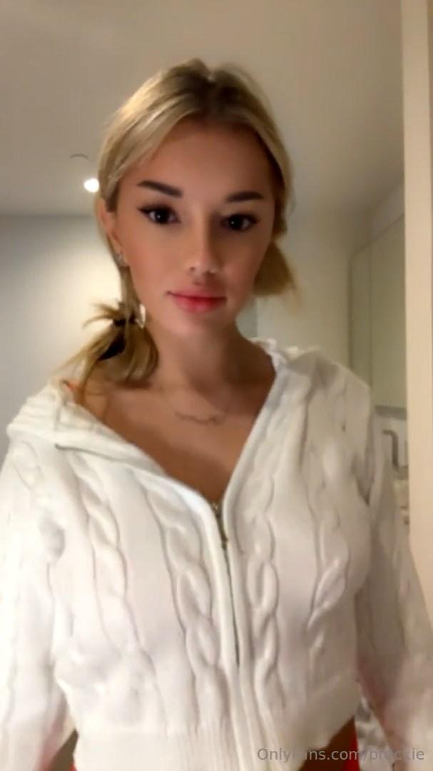 breckie_hill_nude_nipple_slip_onlyfans_video_leaked-xanjfe