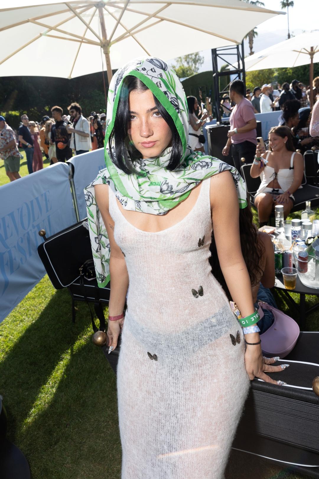 charli_damelio_nude_candid_tits_ass_dress_set_leaked-zvudrh