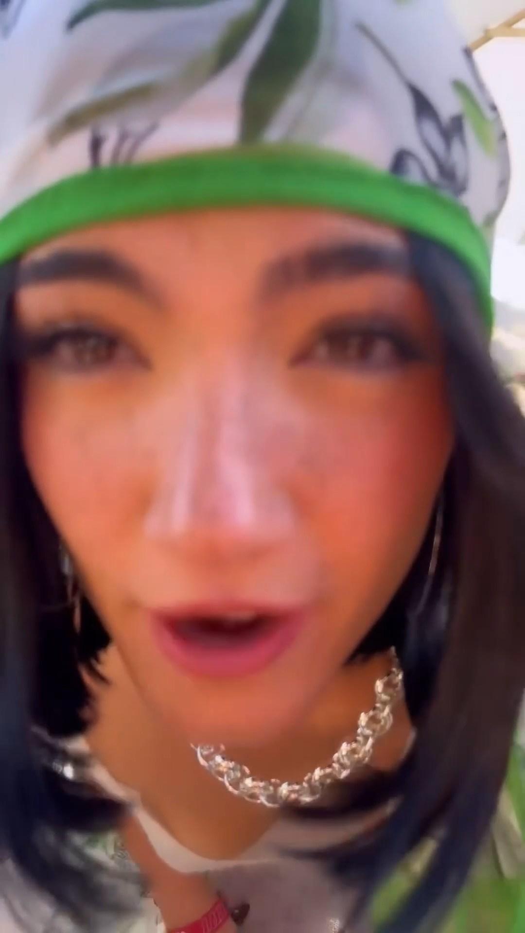 charli_damelio_nude_tits_nipple_slip_video_leaked-caecpz