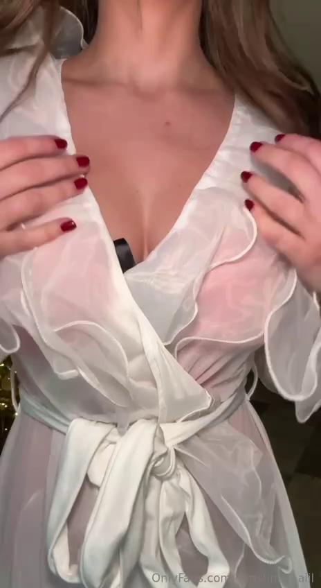 christina_khalil_nude_christmas_joi_ppv_onlyfans_video_leaked-qjnpeb
