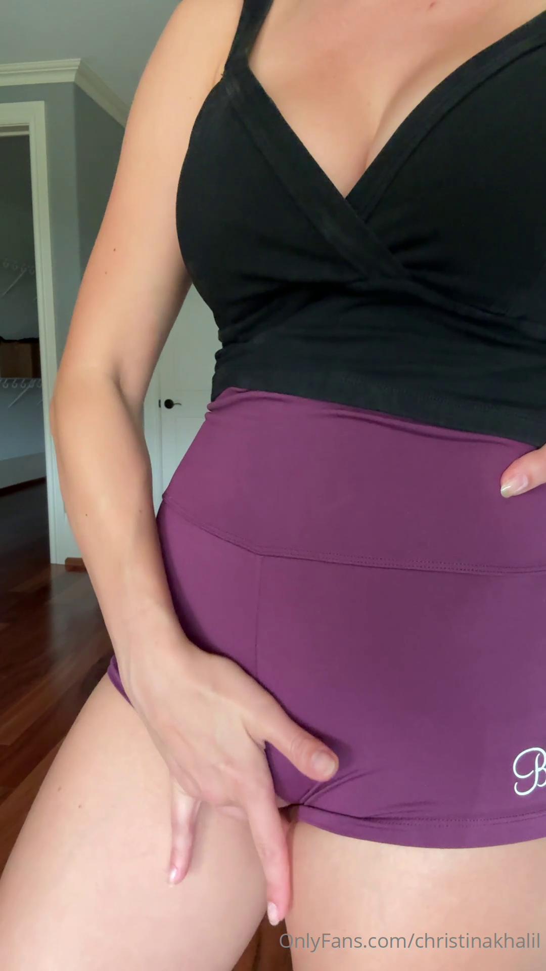 christina_khalil_pussy_camel_toe_tease_onlyfans_video_leaked-rpuubv