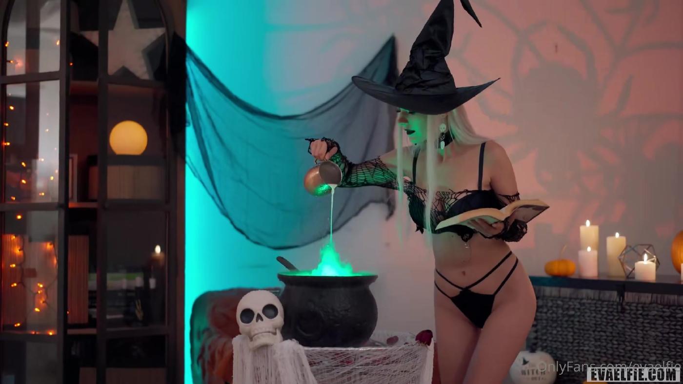 eva_elfie_blowjob_witch_cosplay_onlyfans_video_leaked-zmxclq