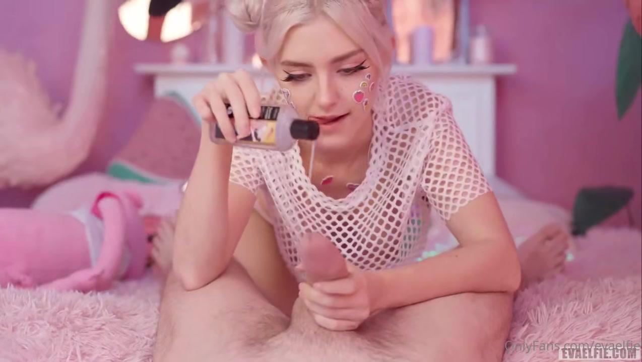 eva_elfie_nude_school_girl_sex_onlyfans_video_leaked-gnumln