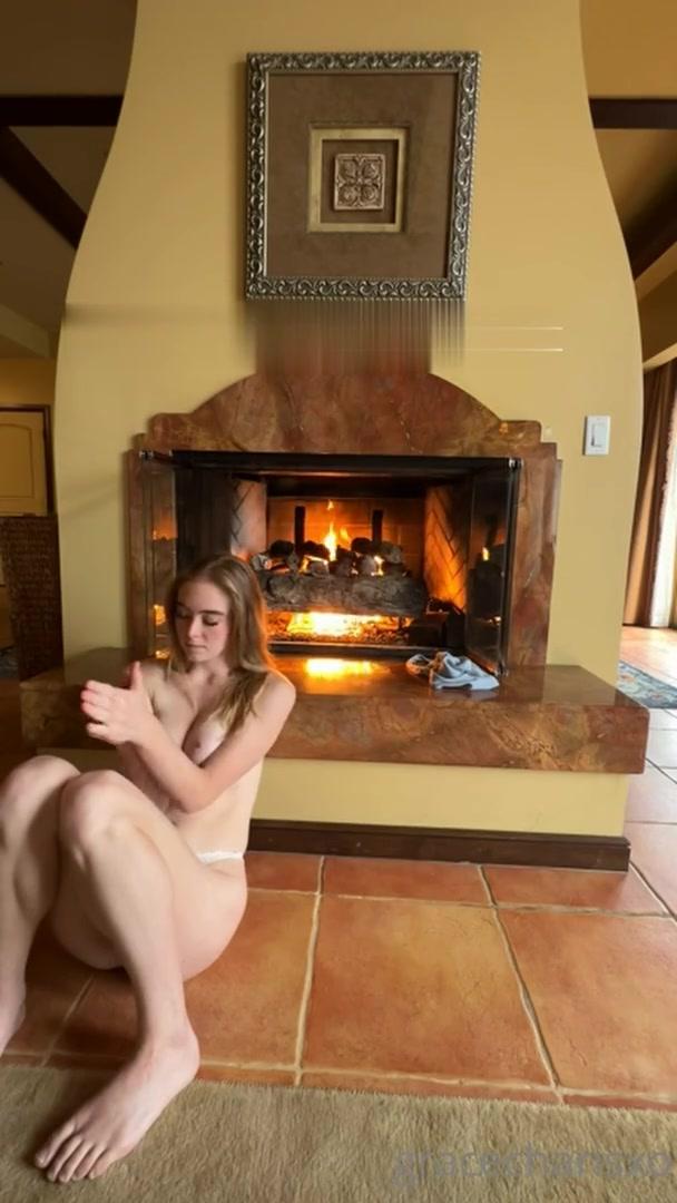 grace_charis_nude_strip_fireplace_onlyfans_video_leaked-regkyi