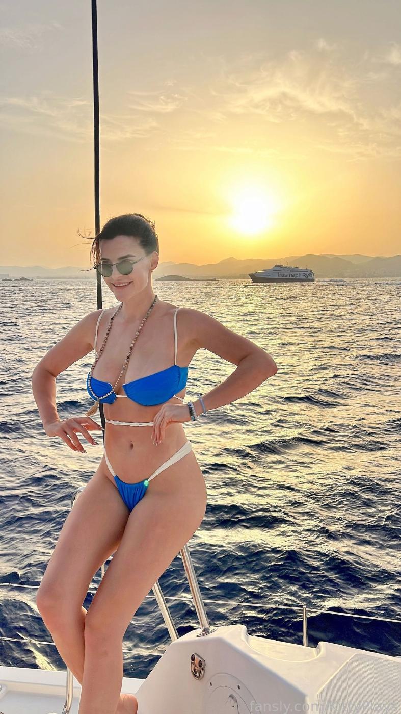 kittyplays_sexy_blue_bikini_yacht_fansly_set_leaked-bwqipb