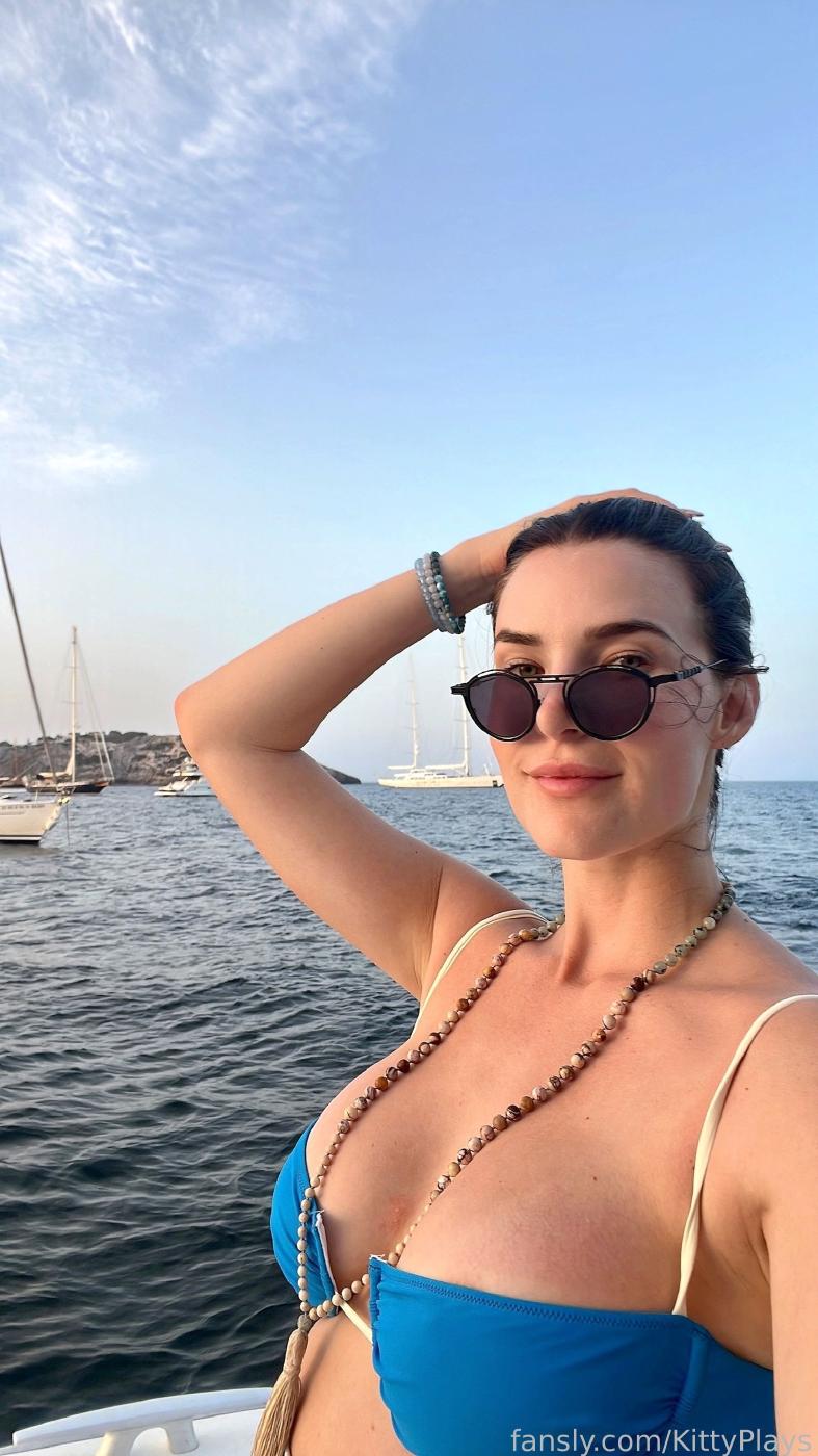 kittyplays_sexy_blue_bikini_yacht_fansly_set_leaked-wndhzi