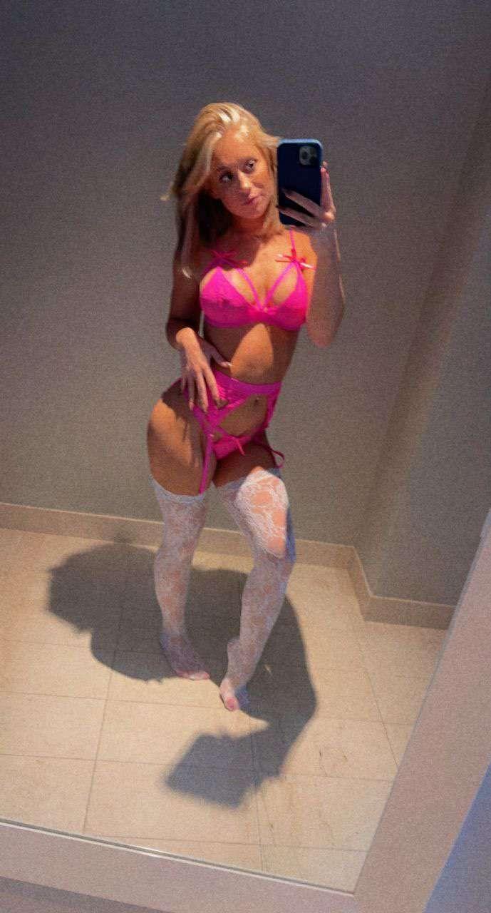 lizzy_wurst_leaked_nudes_snapchat_leaks-tpgpgz
