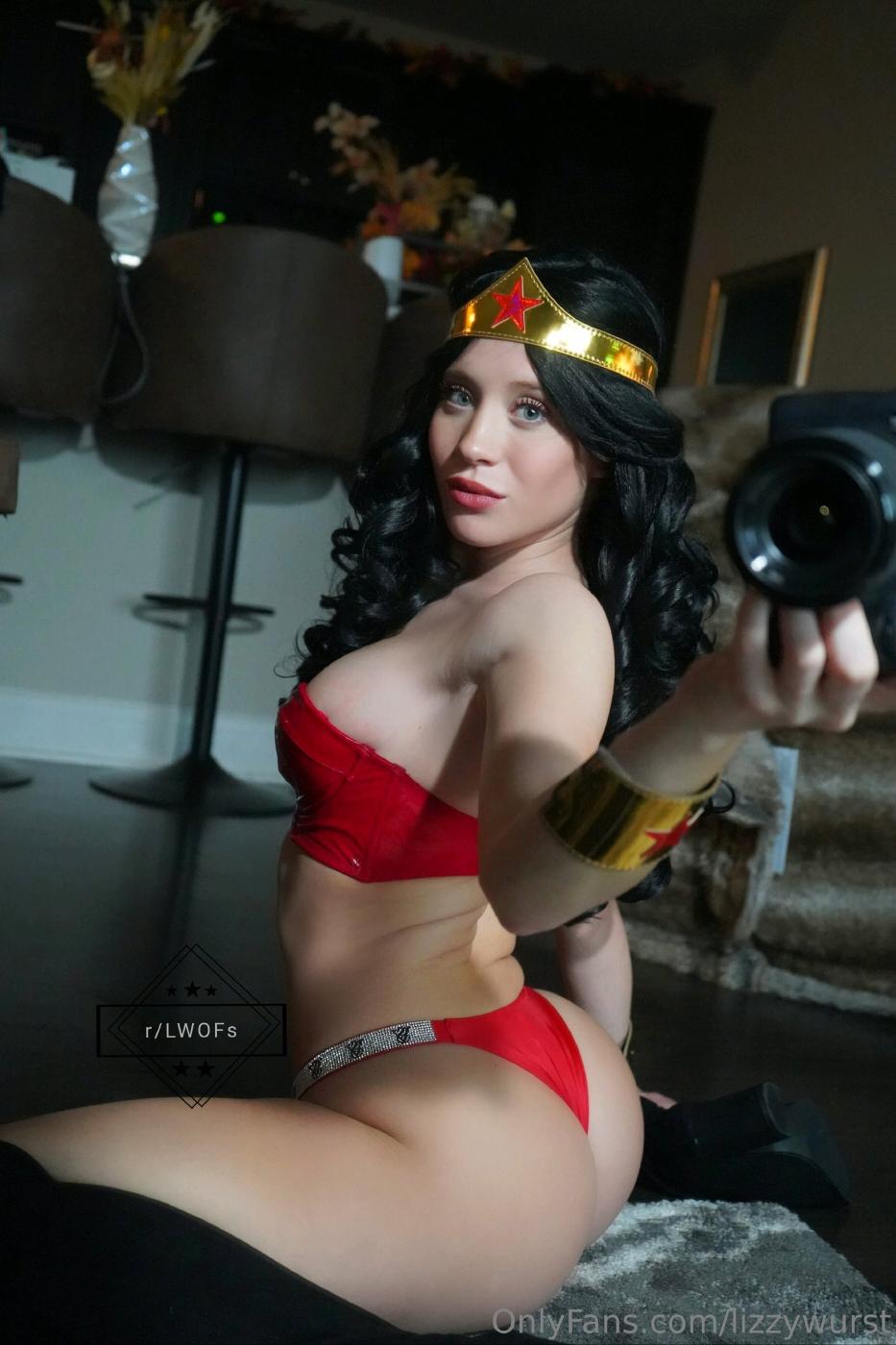 lizzy_wurst_wonder_woman_cosplay_onlyfans_set_leaked-tqxtli
