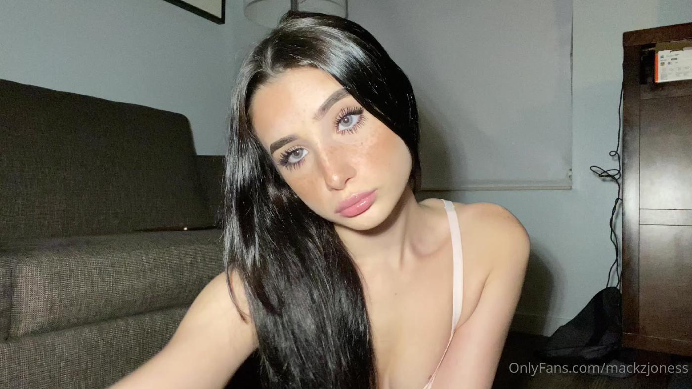 mackenzie_jones_dildo_blowjob_onlyfans_video_leaked-uvpplk