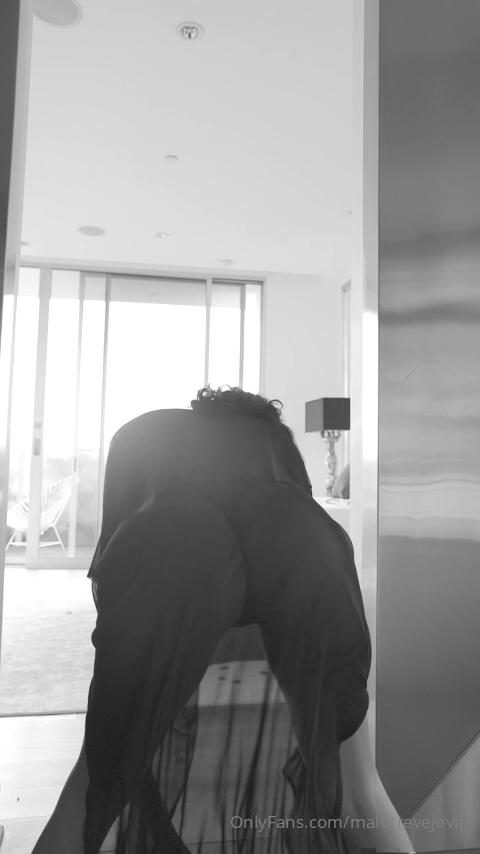 malu_trevejo_nude_see-through_twerking_onlyfans_video_leaked-cqeffy
