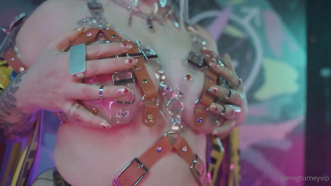 meg_turney_nude_pussy_harley_quinn_onlyfans_video_leaked-mjazhx