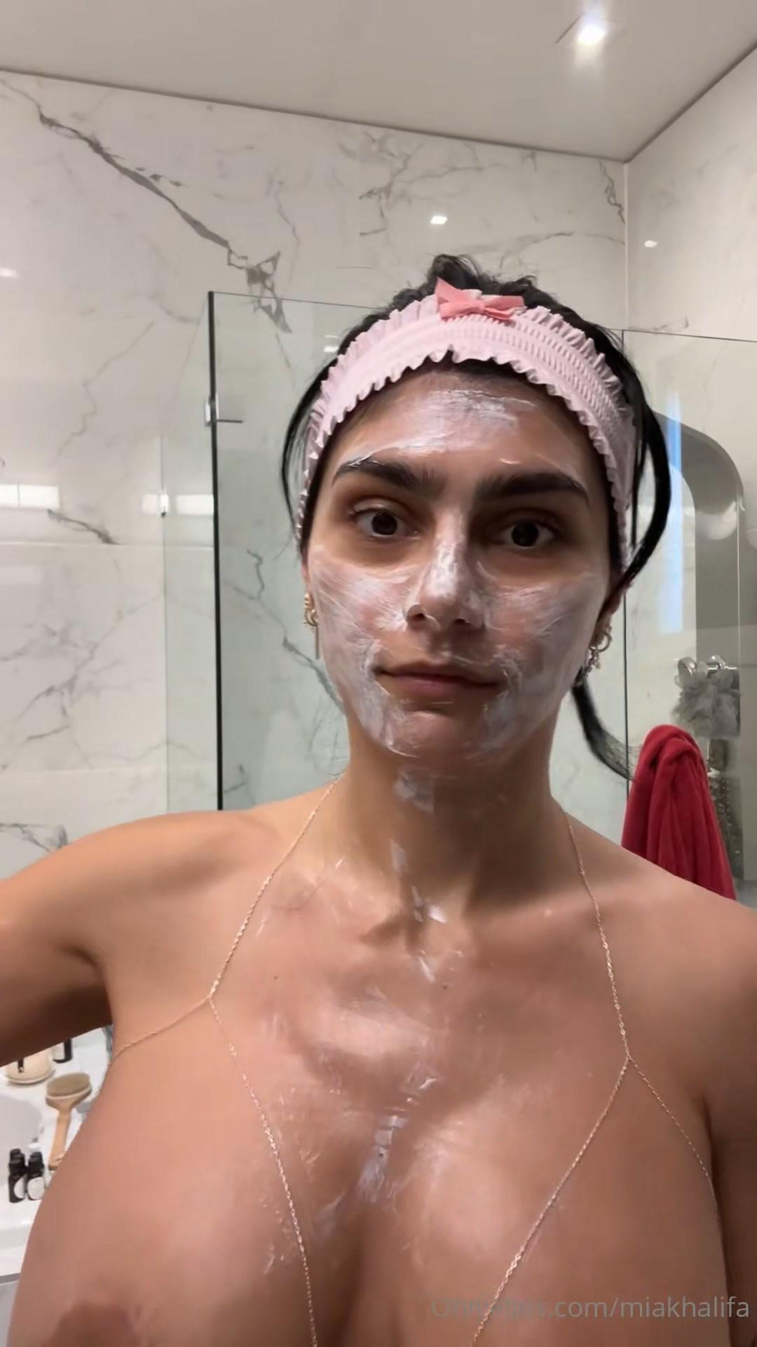 mia_khalifa_nude_shower_prep_part_2_onlyfans_video_leaked-atbjco