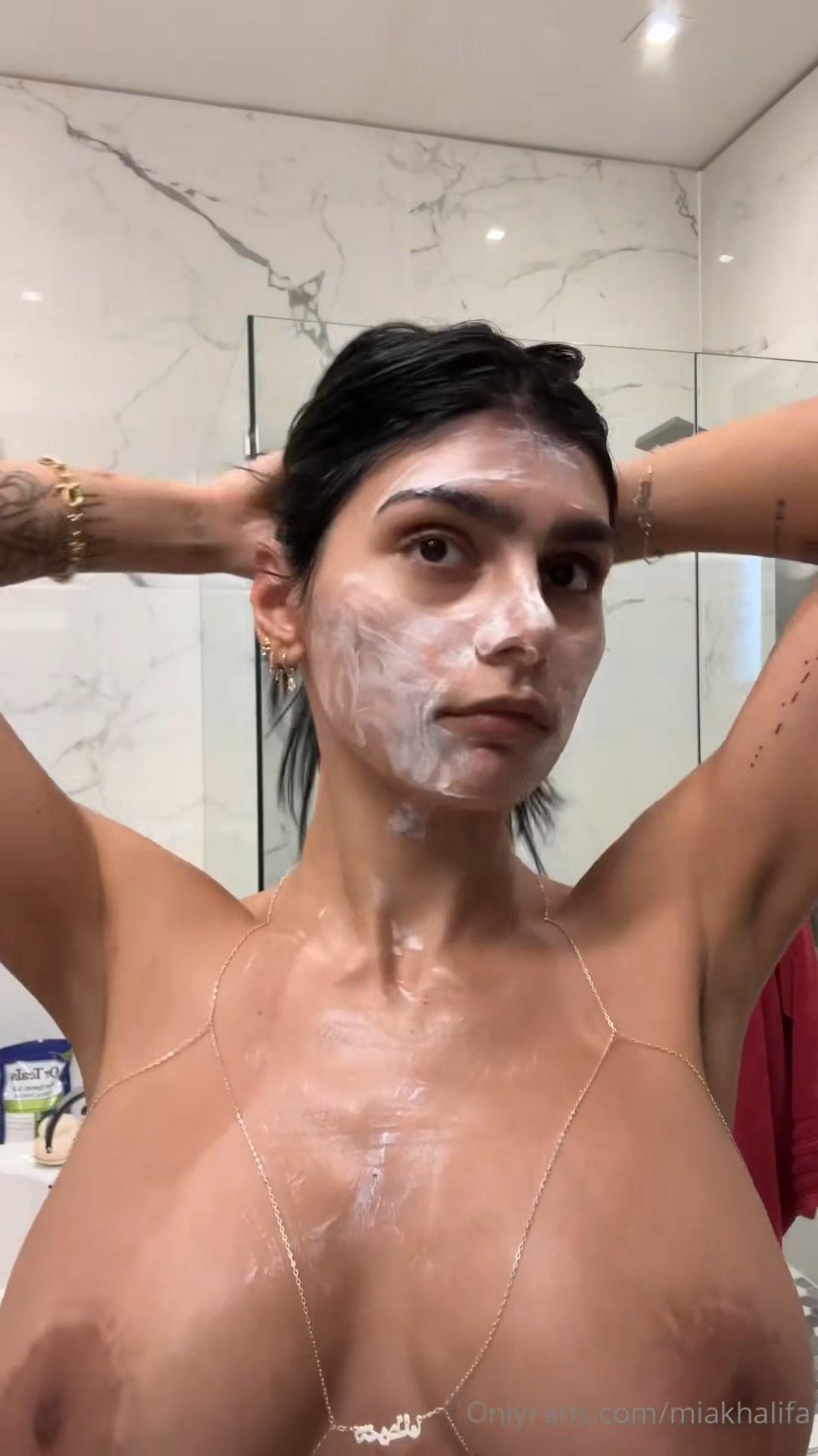 mia_khalifa_nude_shower_prep_part_2_onlyfans_video_leaked-onulua