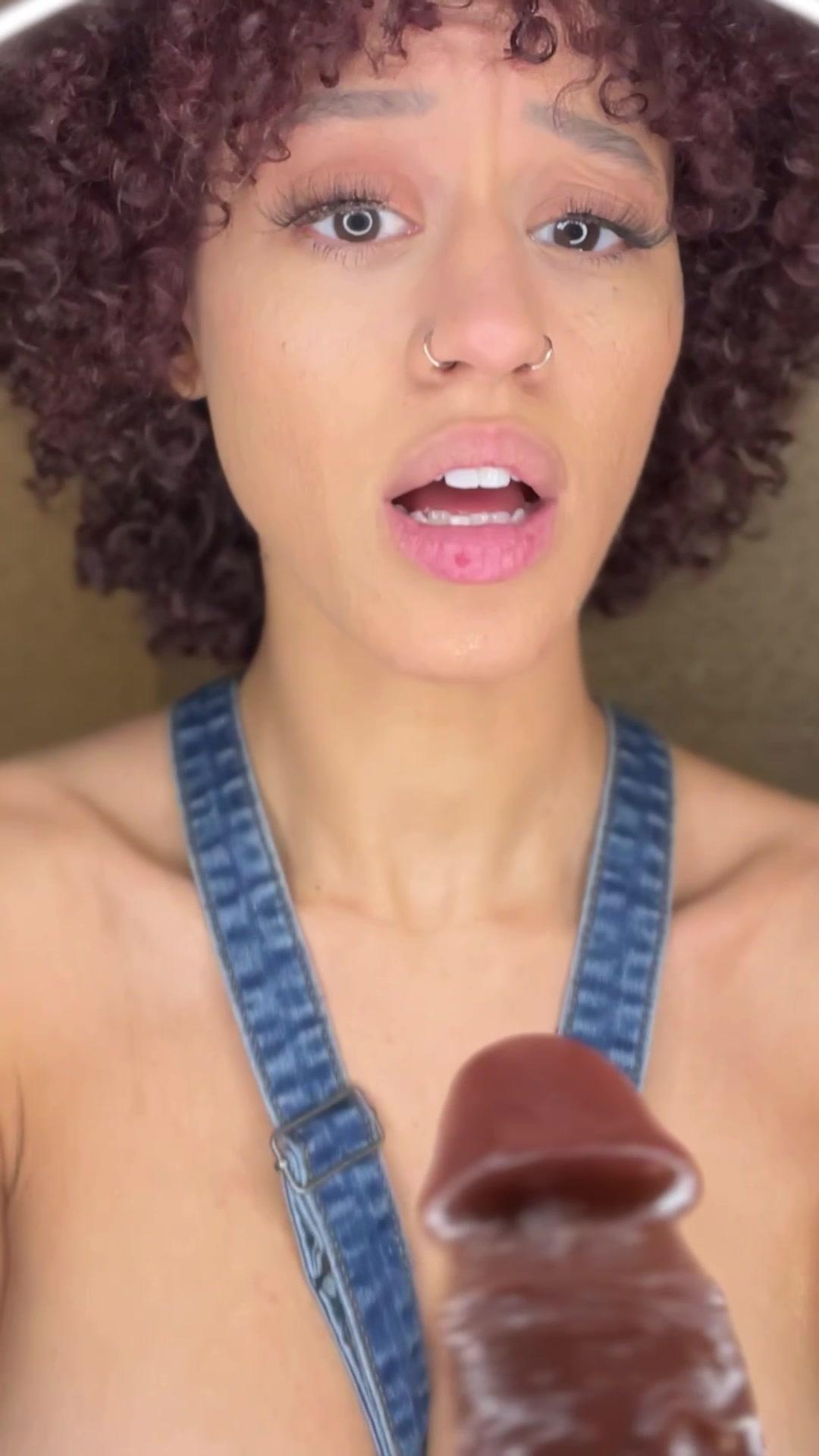 stormi_maya_nude_dildo_blowjob_onlyfans_video_leaked-xlmqif