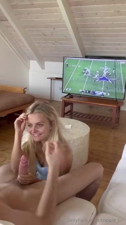 trippie_bri_football_game_blowjob_onlyfans_video_leaked-wpqibm