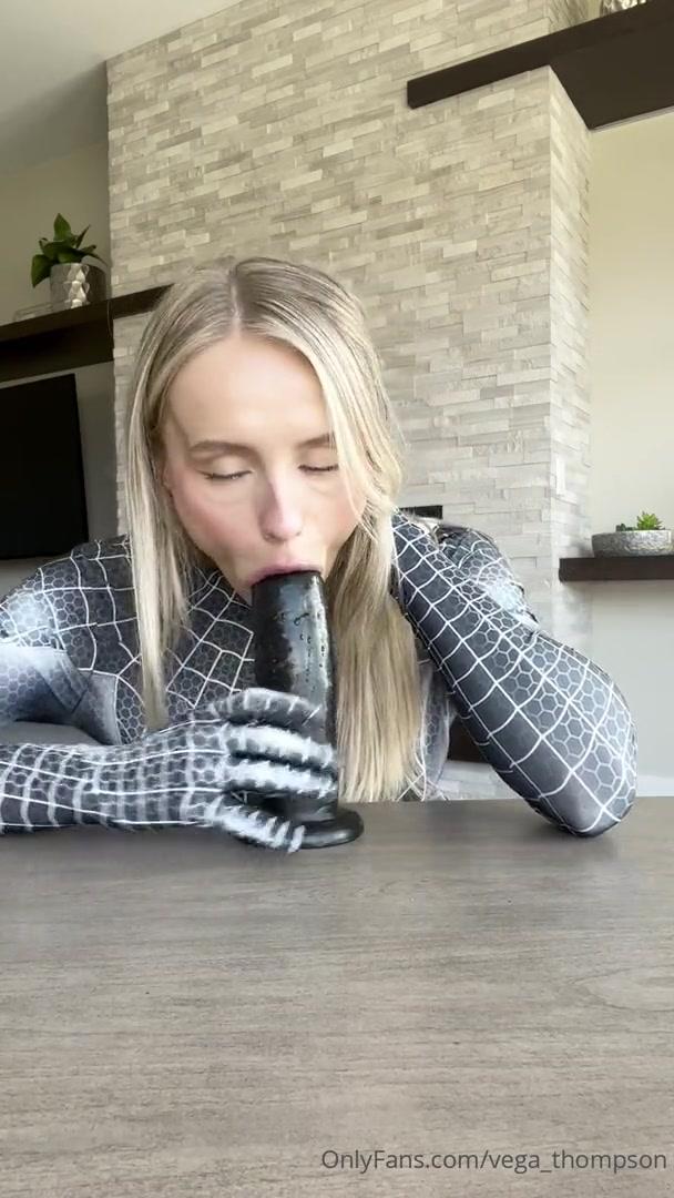 vega_thompson_nude_dildo_riding_onlyfans_video_leaked-wgedyu