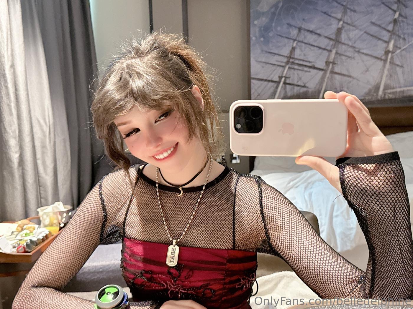 belle_delphine_nude_fishnet_outfit_onlyfans_set_leaked-gvcehu
