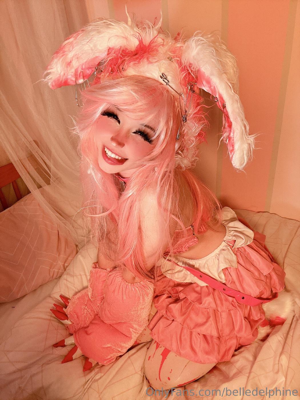belle_delphine_sexy_pink_hair_onlyfans_set_leaked-cjeawd