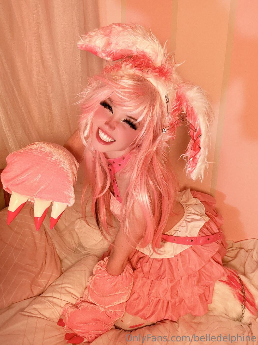 belle_delphine_sexy_pink_hair_onlyfans_set_leaked-mmgseu