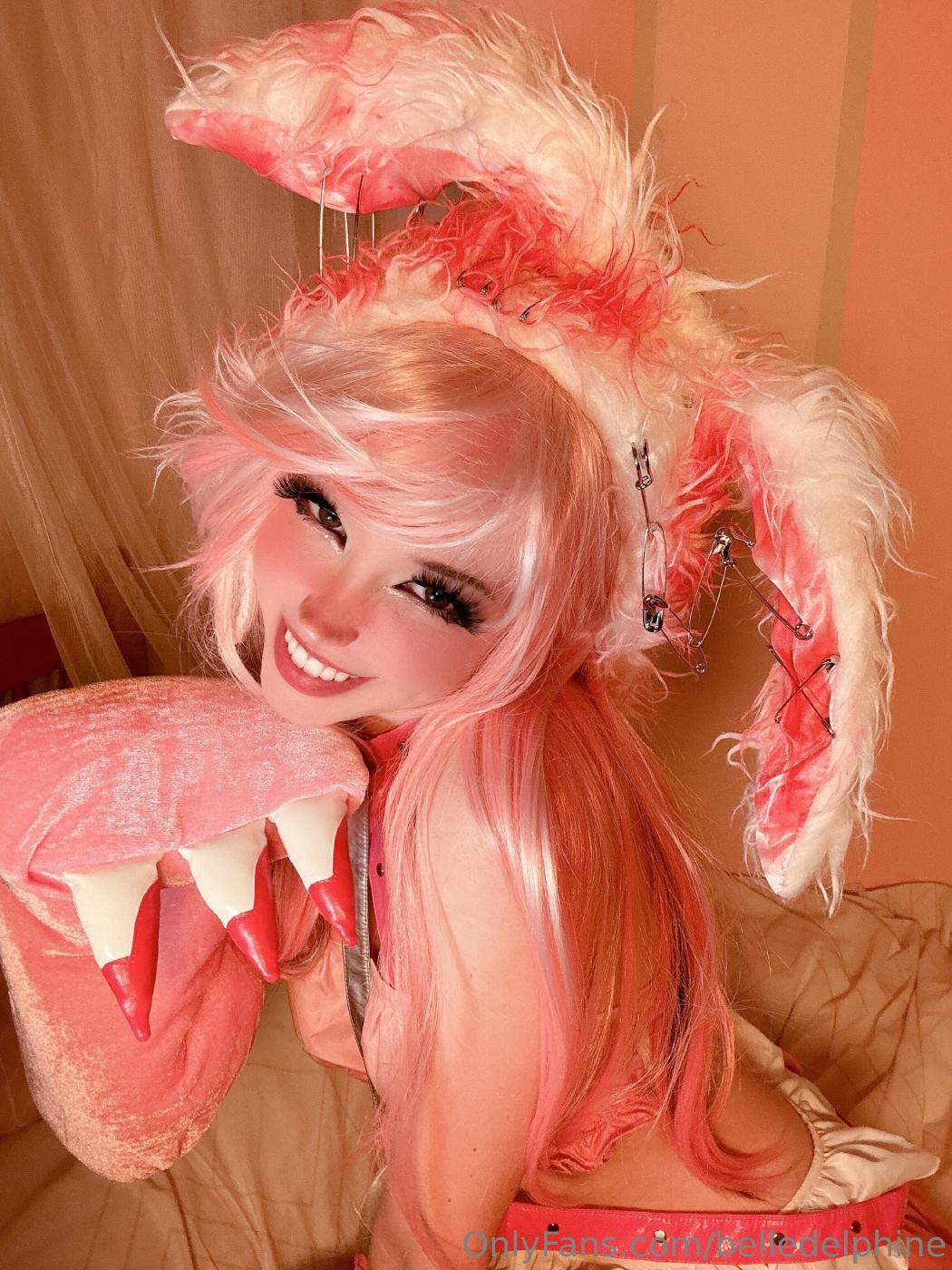 belle_delphine_sexy_pink_hair_onlyfans_set_leaked-pdaaty