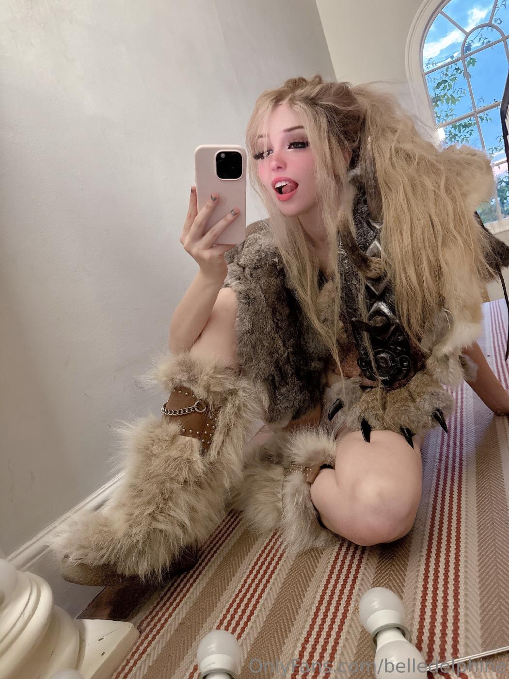 belle_delphine_sexy_viking_cosplay_onlyfans_set_leaked-fksfjm