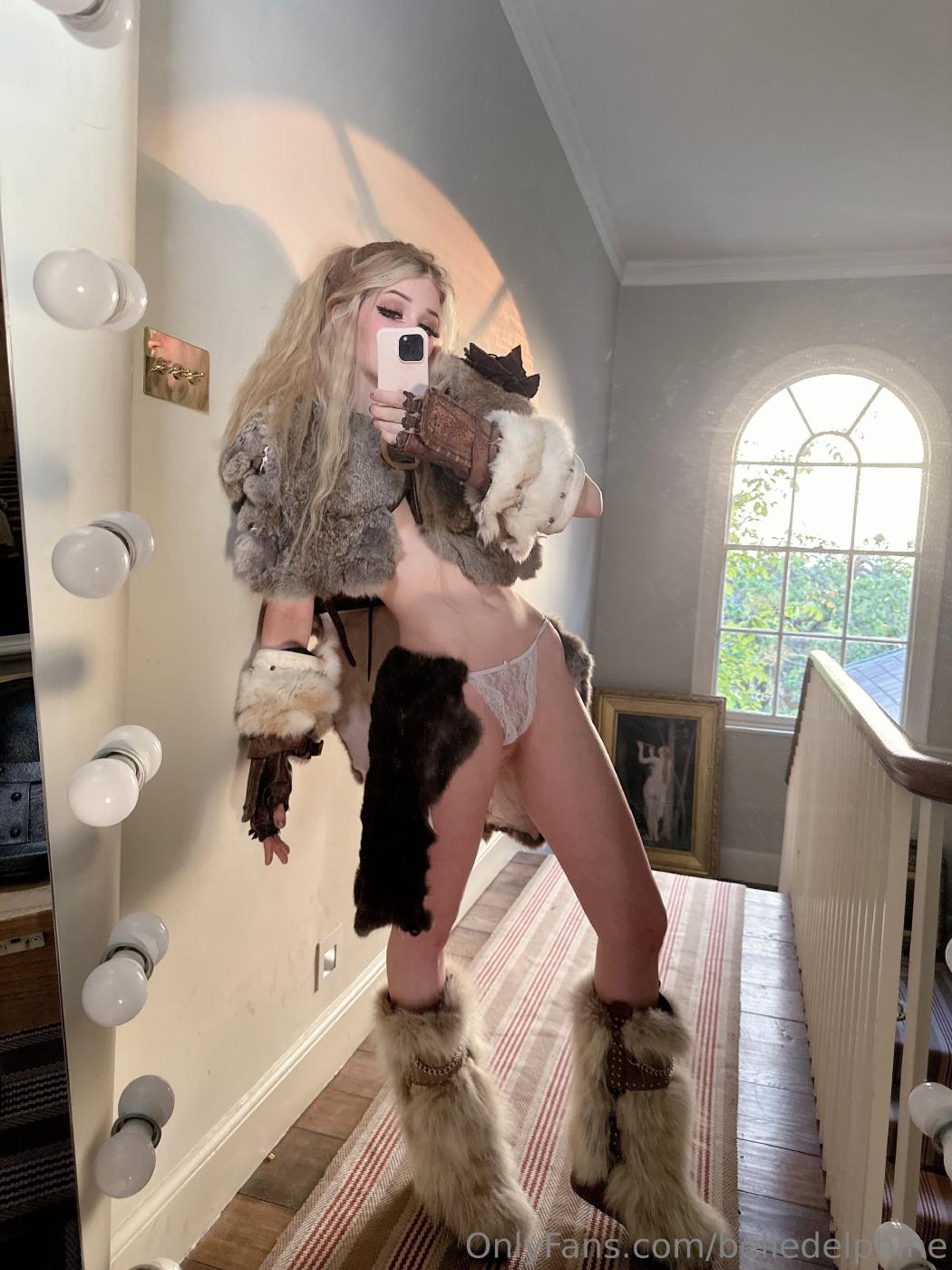 belle_delphine_sexy_viking_cosplay_onlyfans_set_leaked-fvnpnl