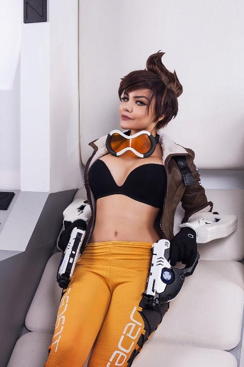 kalinka_fox_overwatch_tracer_cosplay_onlyfans_set_leaked-ktplqg