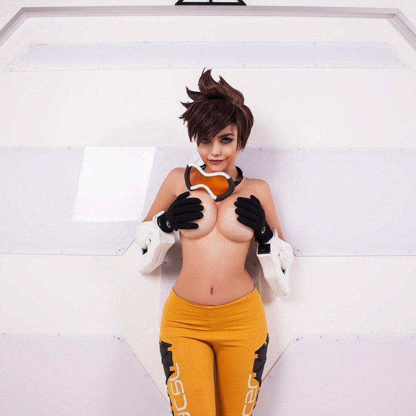 kalinka_fox_overwatch_tracer_cosplay_onlyfans_set_leaked-kxnqmo