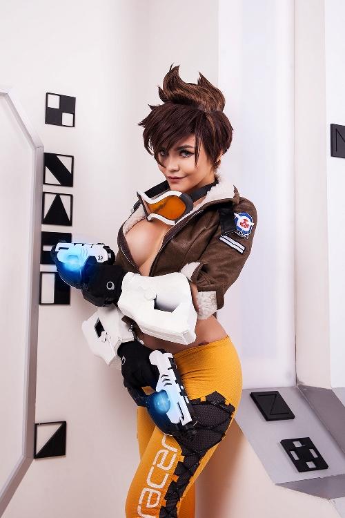 kalinka_fox_overwatch_tracer_cosplay_onlyfans_set_leaked-ludigi