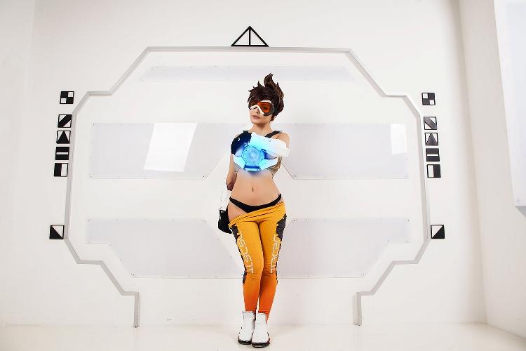 kalinka_fox_overwatch_tracer_cosplay_onlyfans_set_leaked-sagncc