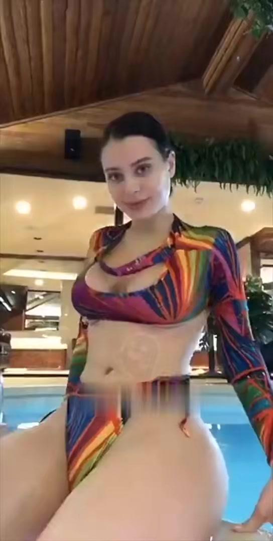 lana_rhoades_nude_hot_tub_blowjob_onlyfans_video_leaked-webkdc